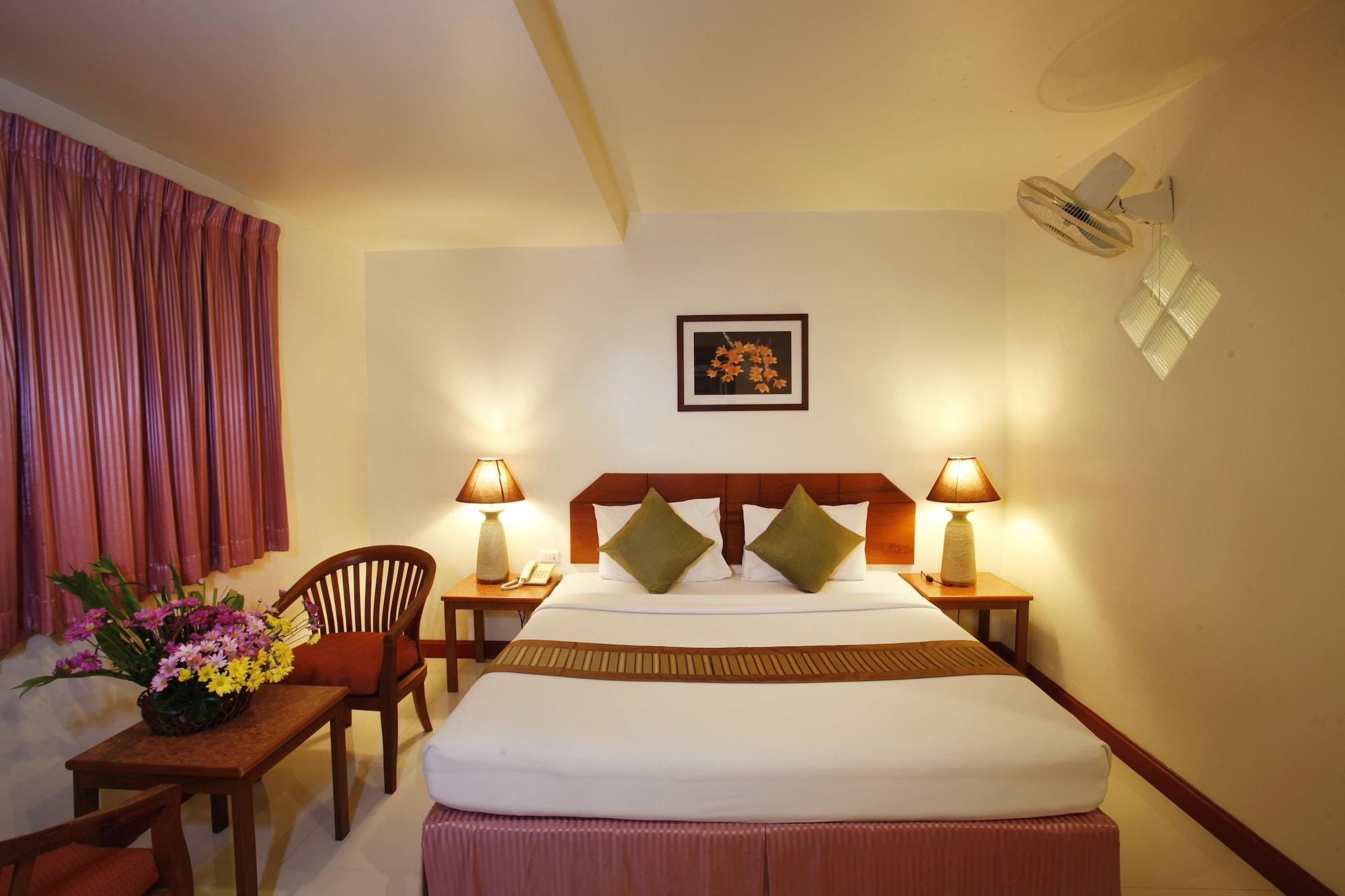 Orchid Resortel Patong Екстериор снимка