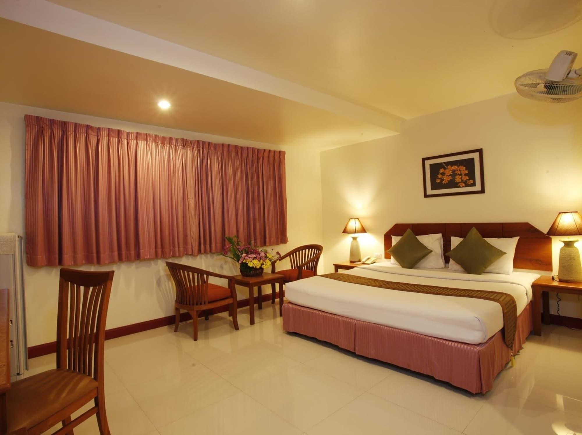 Orchid Resortel Patong Екстериор снимка