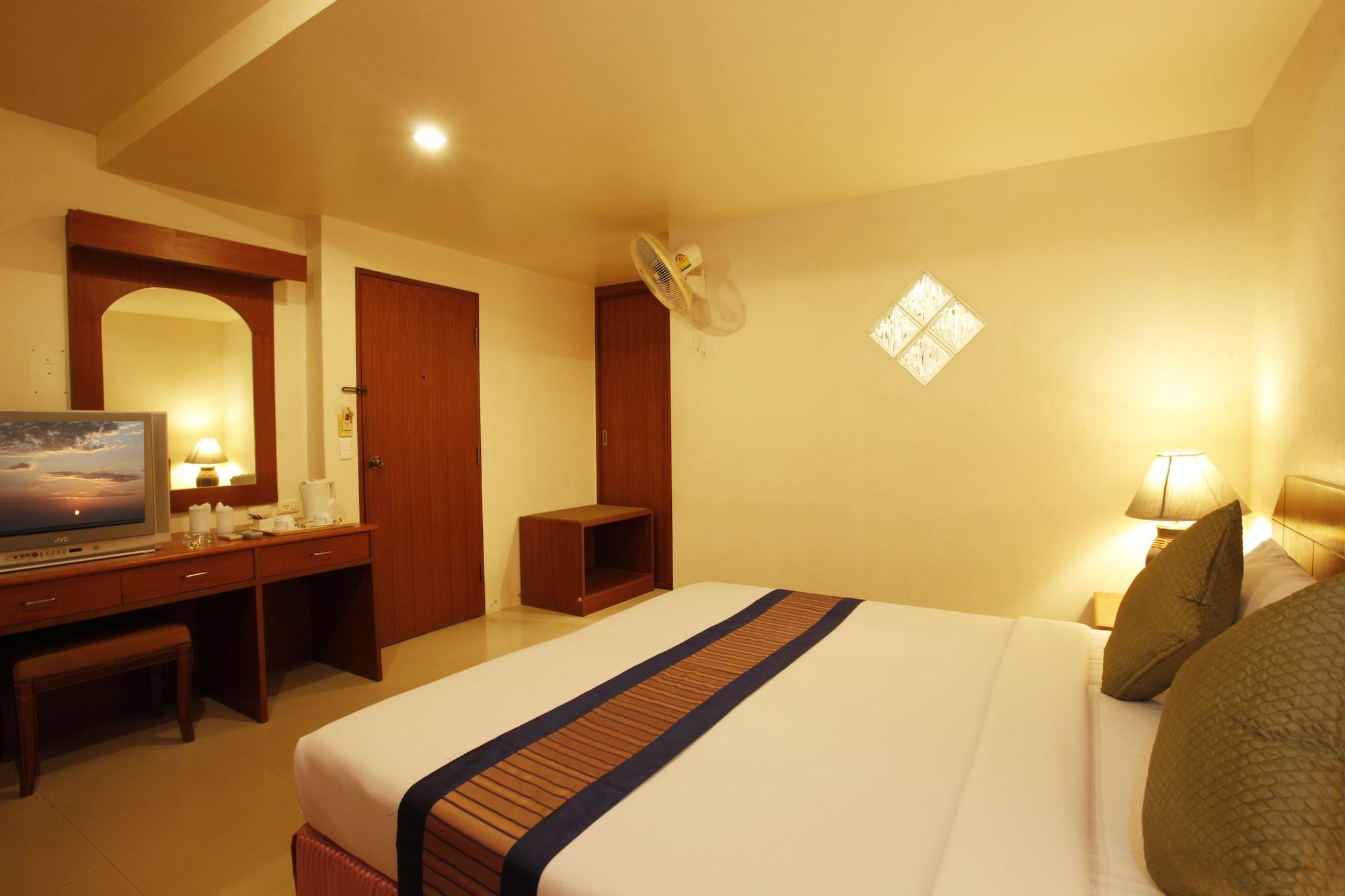 Orchid Resortel Patong Екстериор снимка