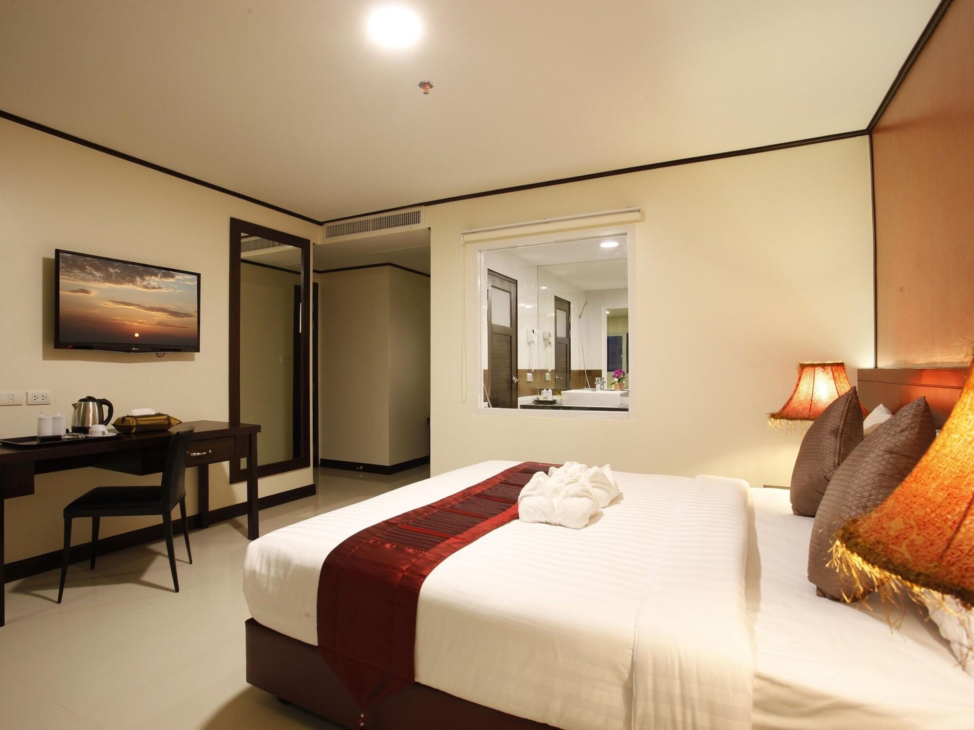 Orchid Resortel Patong Екстериор снимка