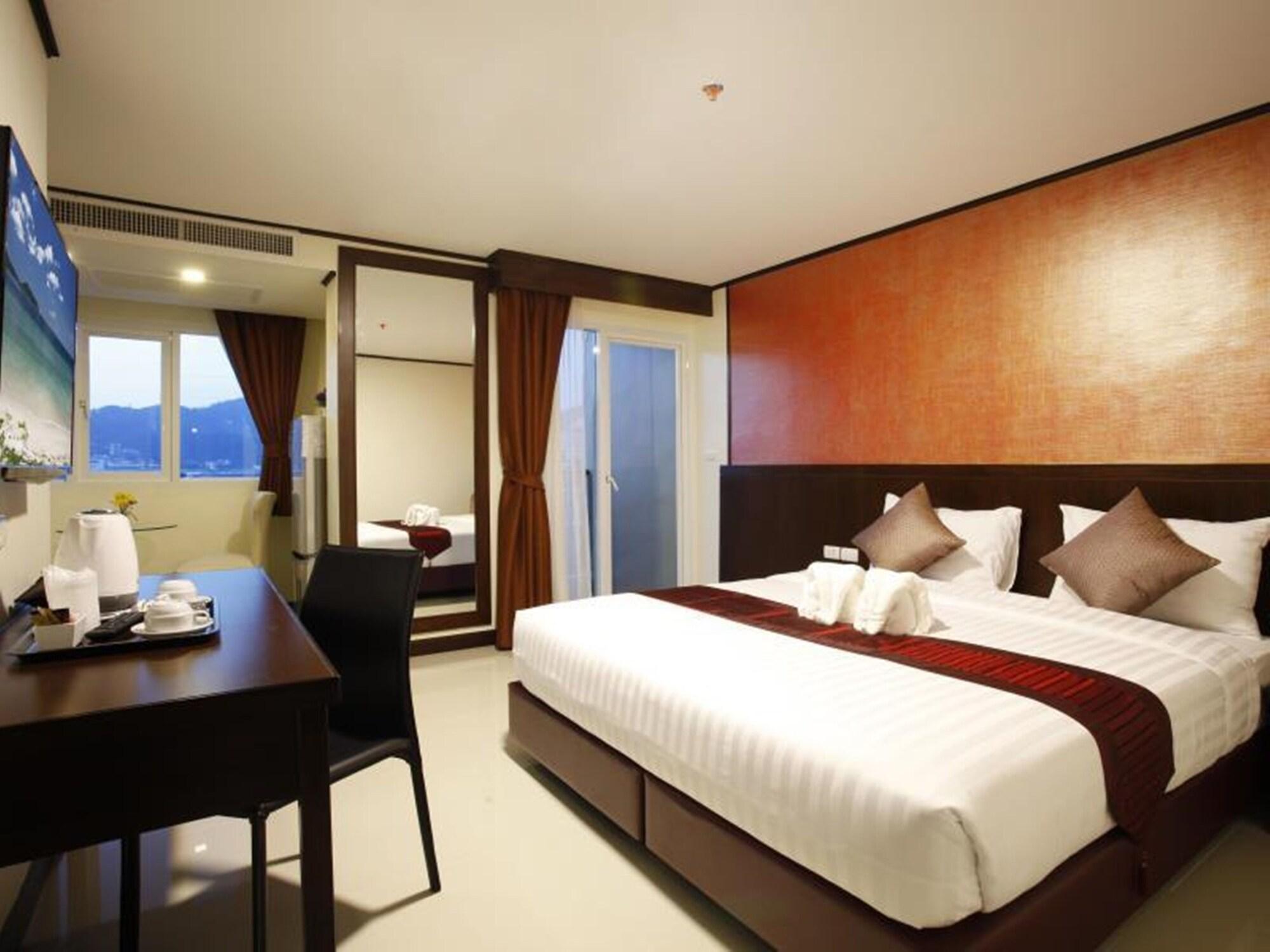 Orchid Resortel Patong Екстериор снимка