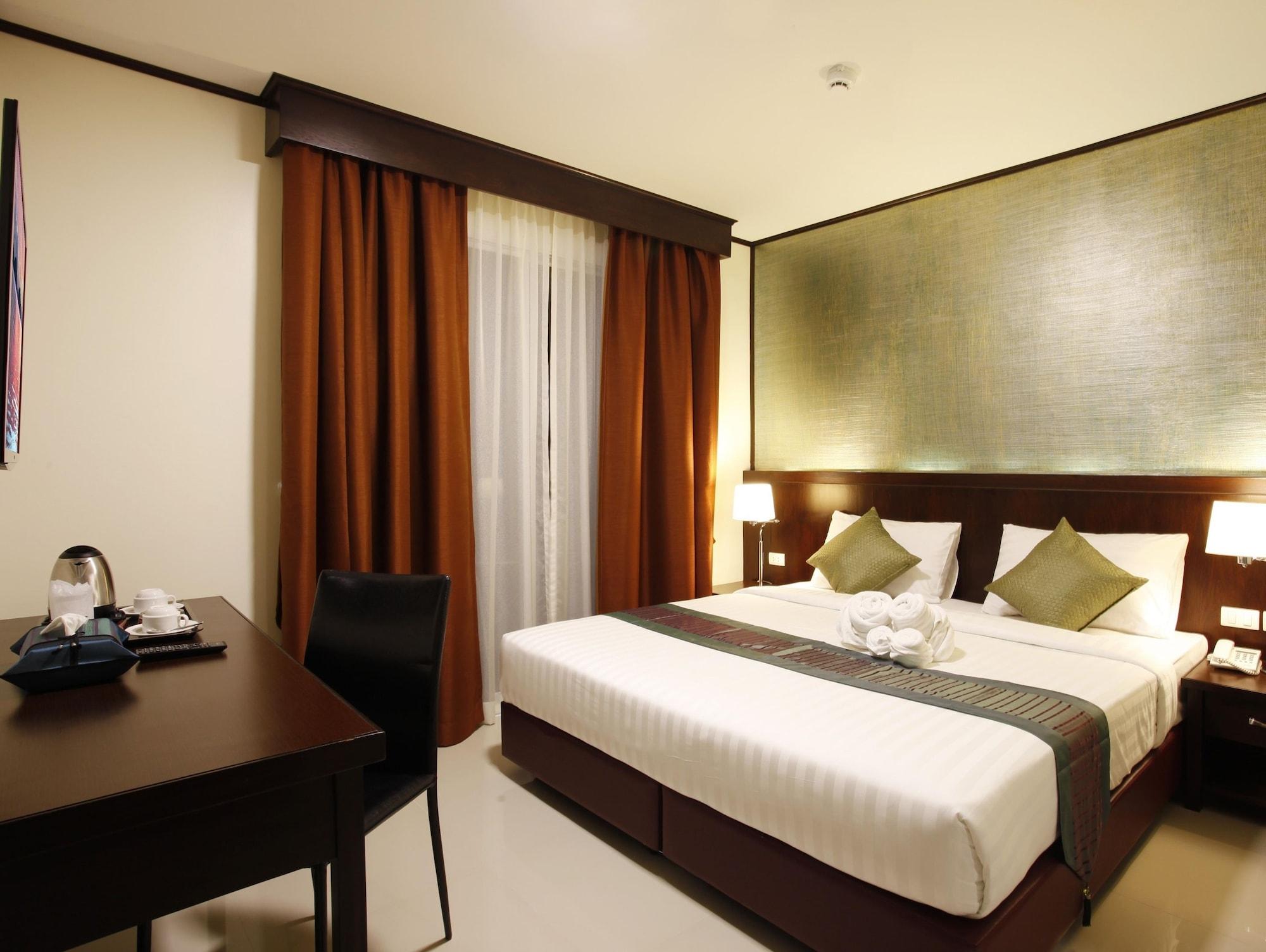 Orchid Resortel Patong Екстериор снимка