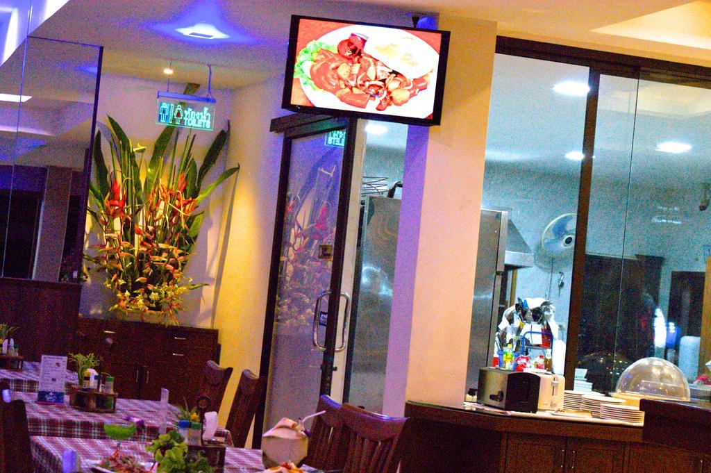 Orchid Resortel Patong Екстериор снимка
