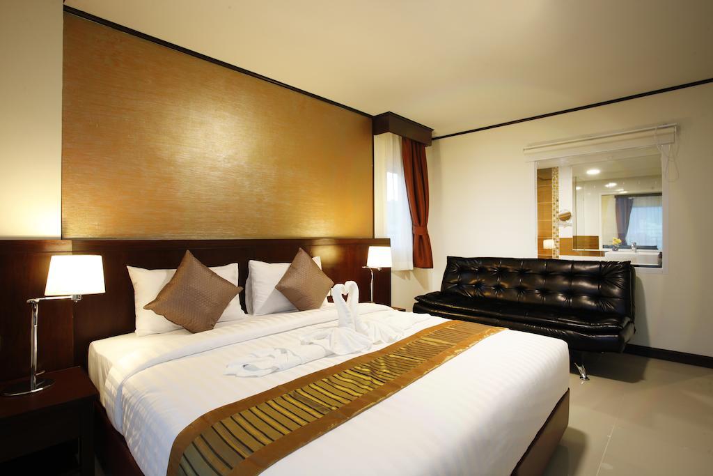 Orchid Resortel Patong Екстериор снимка
