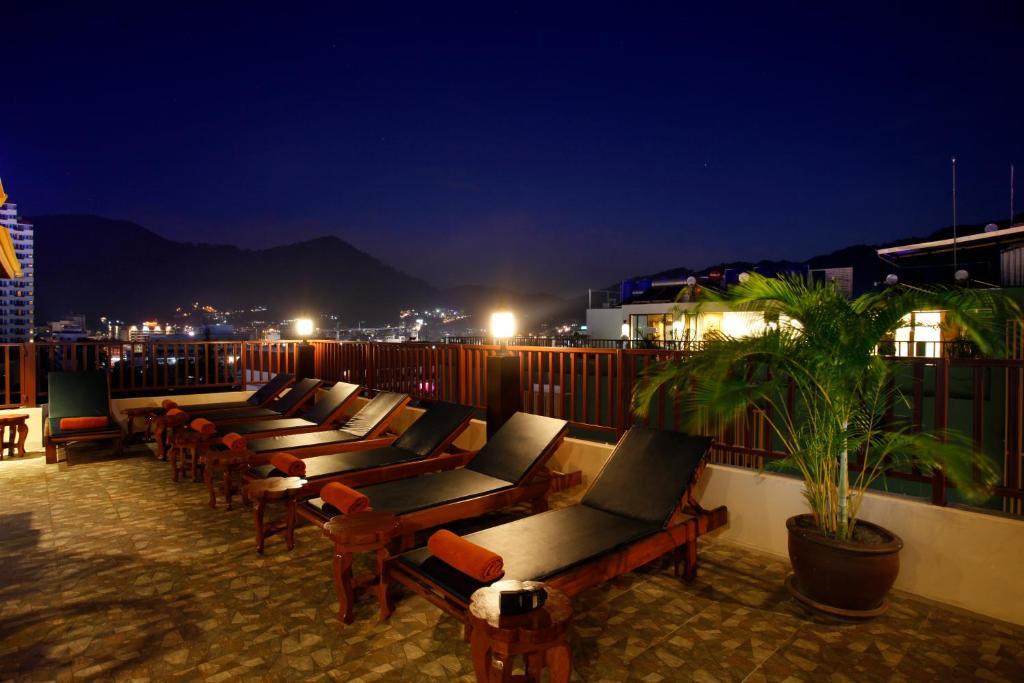 Orchid Resortel Patong Екстериор снимка